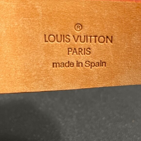 Louis Vuitton Vintage Leather Murkami Belt Size 28/70 (164059) main image 3